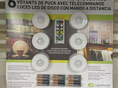Capstone led puck light with remote. New