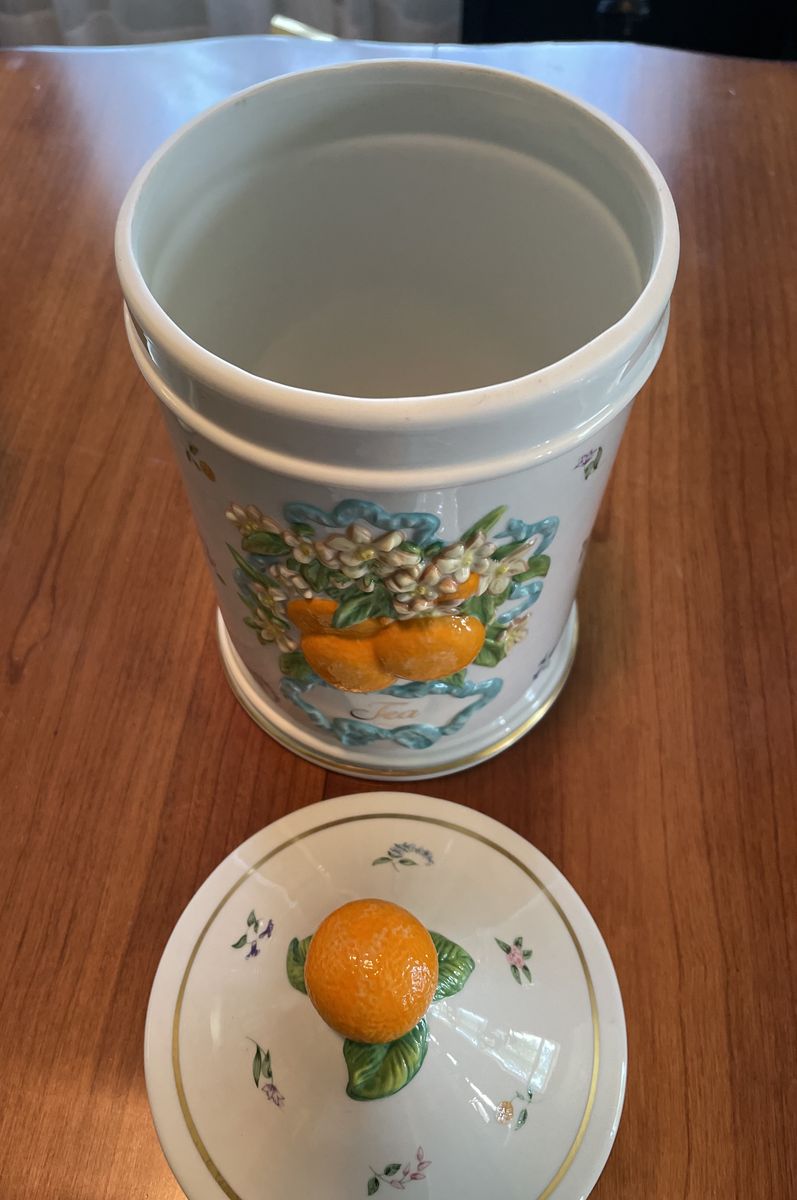 Main image 6