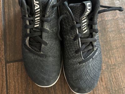 Under Armour Boys Baseball Cleats