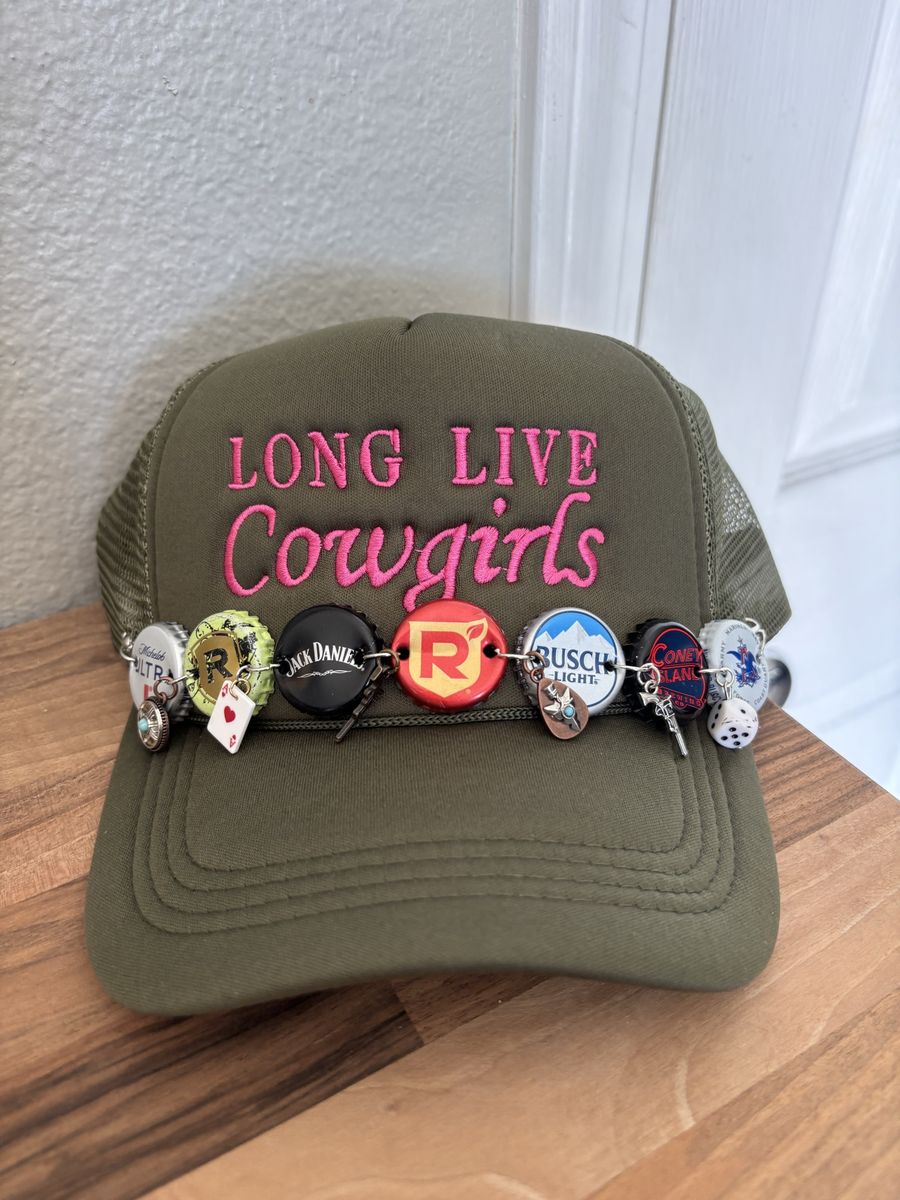 Western Trucker Hat With Customized Bottle Cap Chain