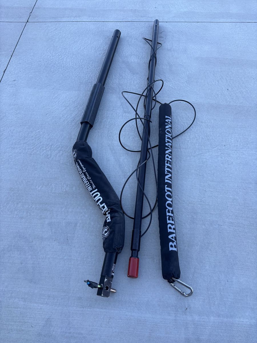 Barefoot International Deluxe Universal Contour Boom (B202)