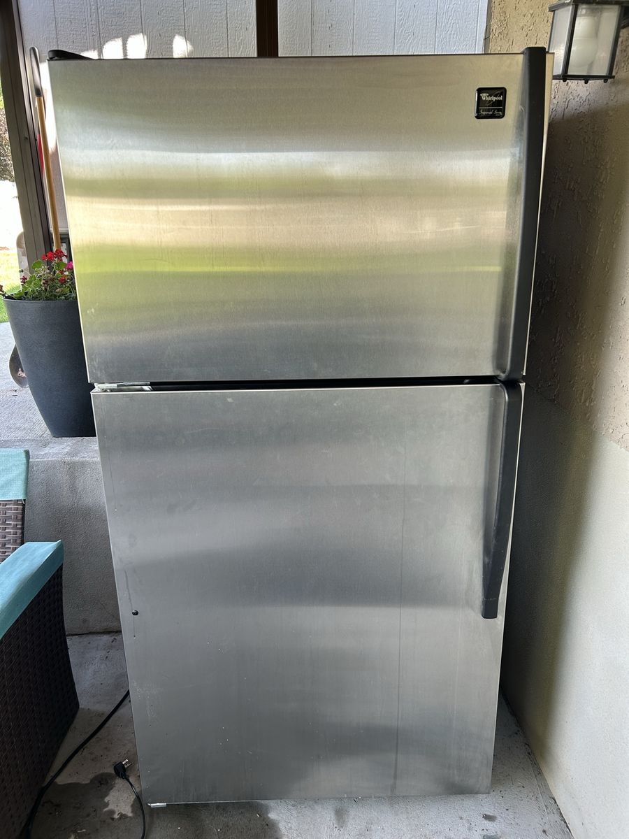 Whirlpool top freezer/refrigerator