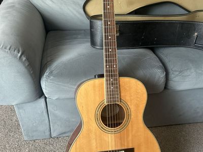 Mitchell MD100 Dreadnought Acoustic Guitar - Used