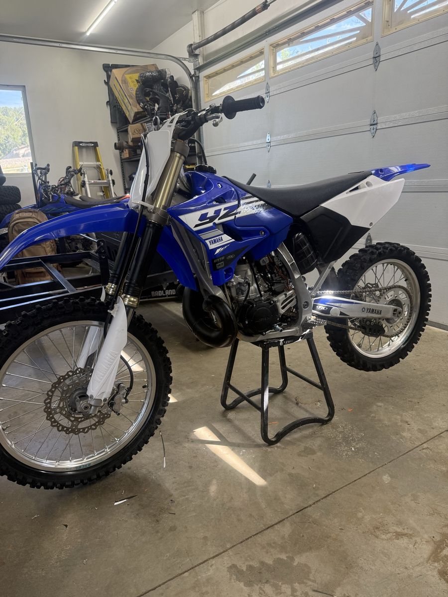 Clean 2013 Yamaha YZ250 two stroke low hours 