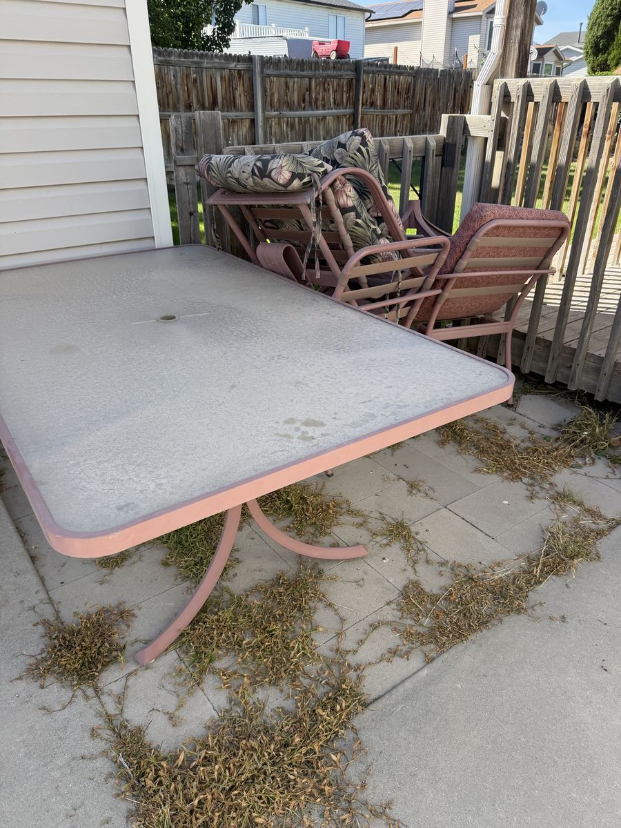 Free patio set