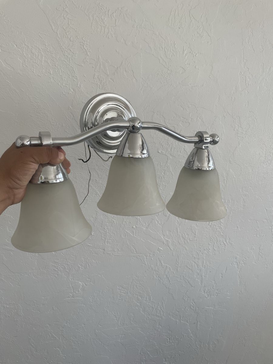 Bathroom light