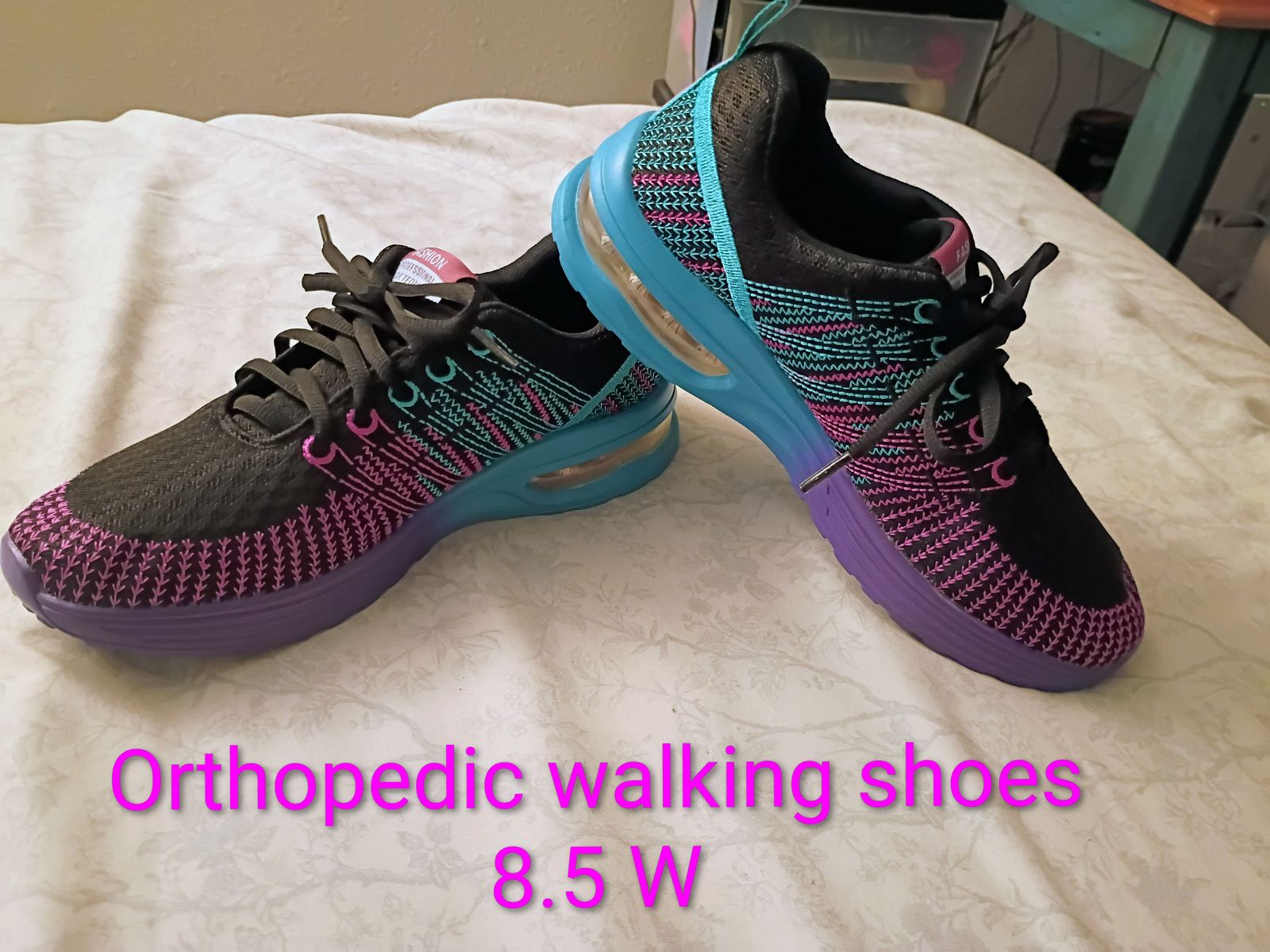 New  Orthopedic shoes women's 8.5 W