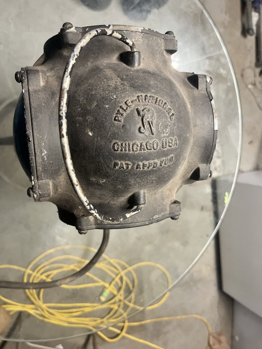 Vintage Pyle-National Chicago USA Heavy Duty Industrial Signal Light