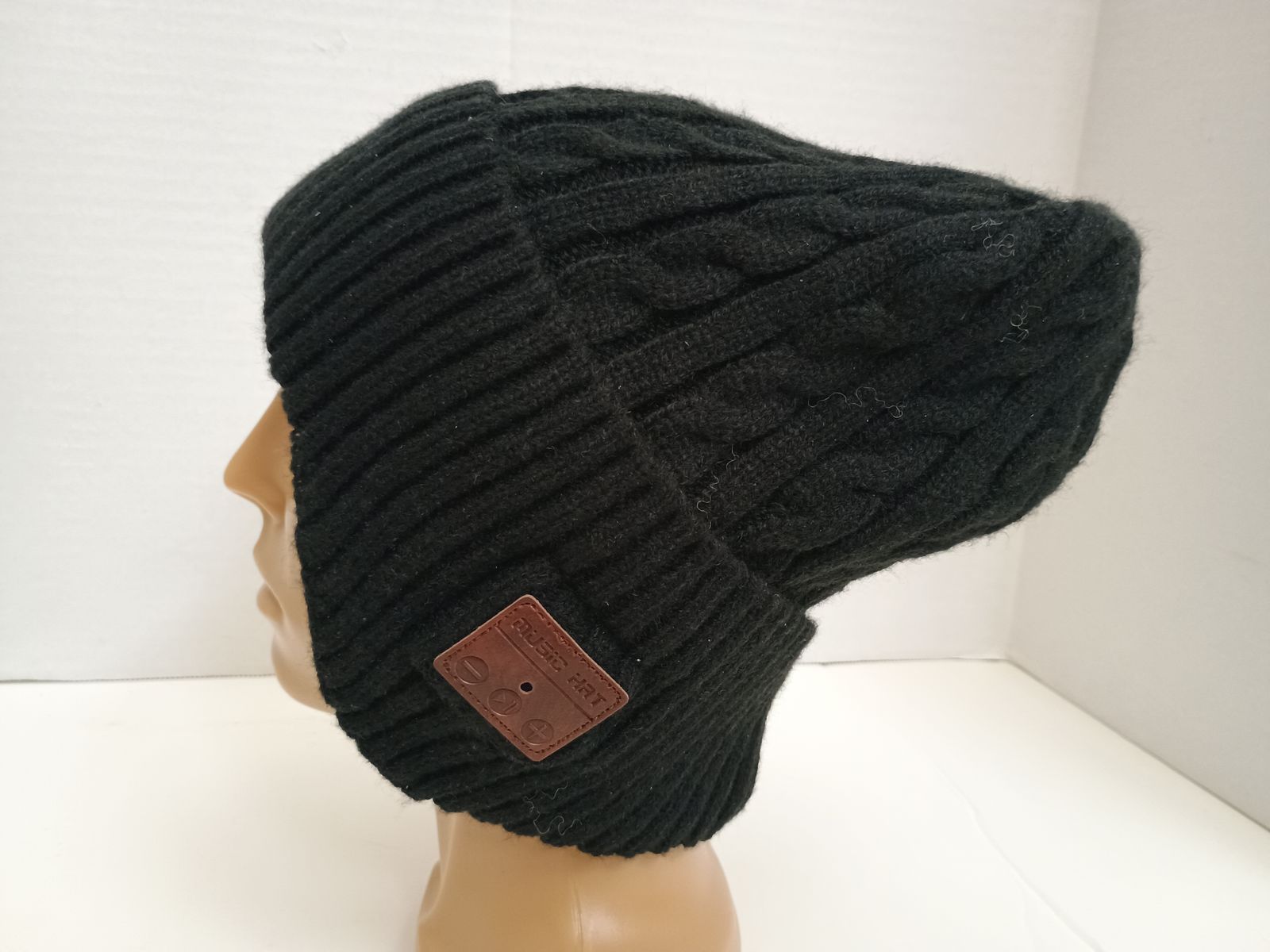 Bluetooth beanies