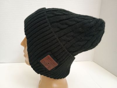 Bluetooth beanies