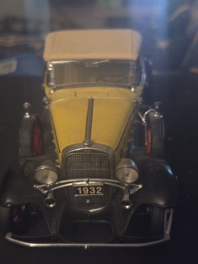 Lot of really nice Franklin model cars 1/24 scale