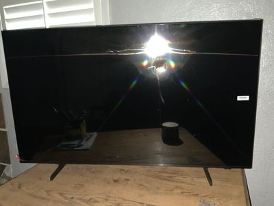 Free Samsung 50" Class Crystal UHD U7900F 4K Smart TV 2025 For Parts or Repair (cracked screen)