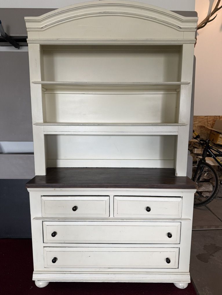 Solid Wood Display Hutch With Storage