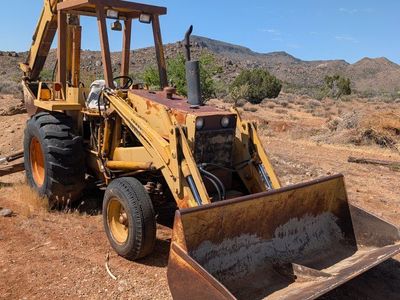 Case 580 B Backhoe