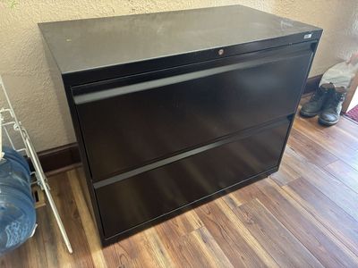 Heavy Duty 2 drawer file cabinet