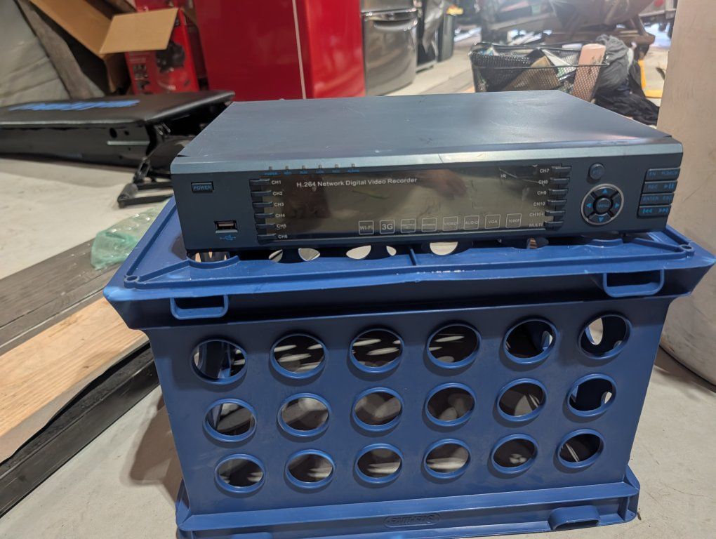 H.264 Network Digital Video Recorder DVR Model NO: CH-X004 - Used Security System Component