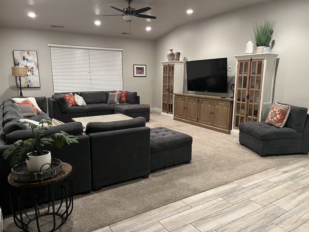 Main image 5