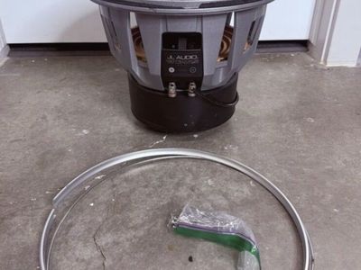 AS-IS JL Audio 13W7-D1.5 Subwoofer - NEEDS REPAIR