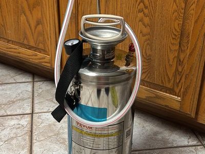 VEVOR PRESSURE SPRAYER