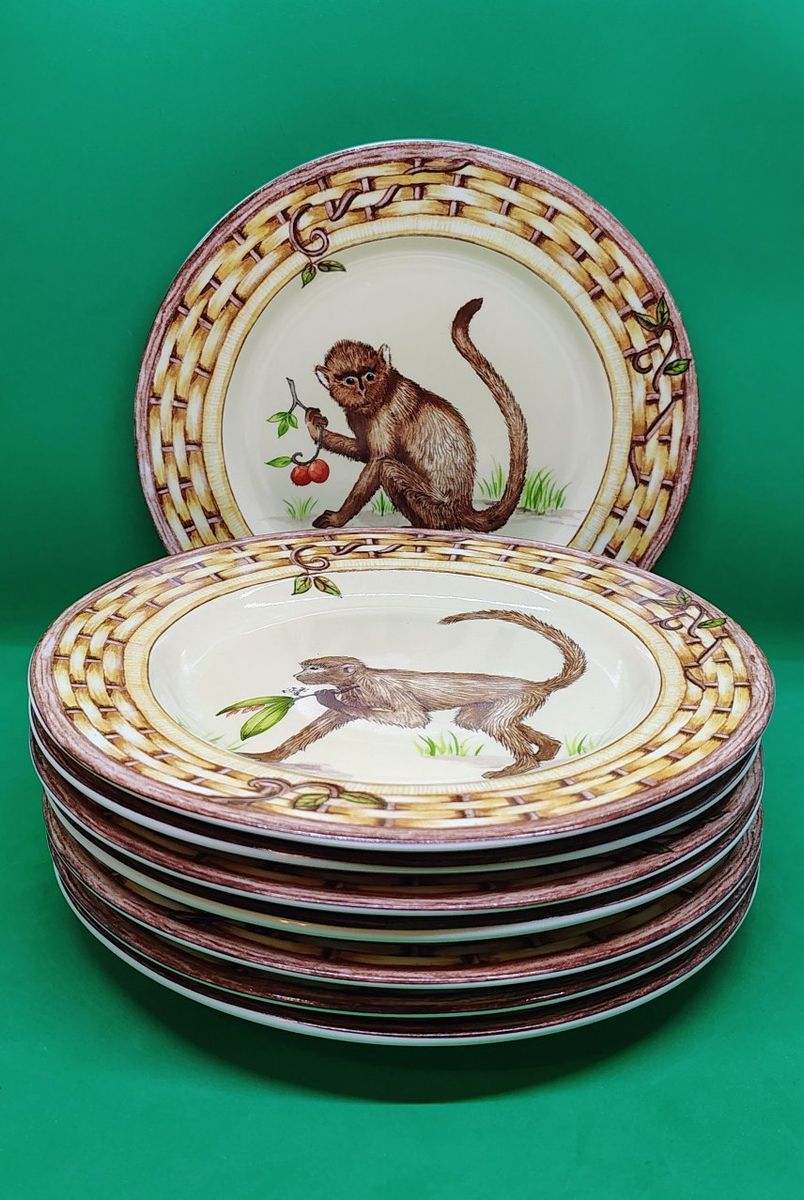 America Artelier Collection Set of 8 Salad Plates