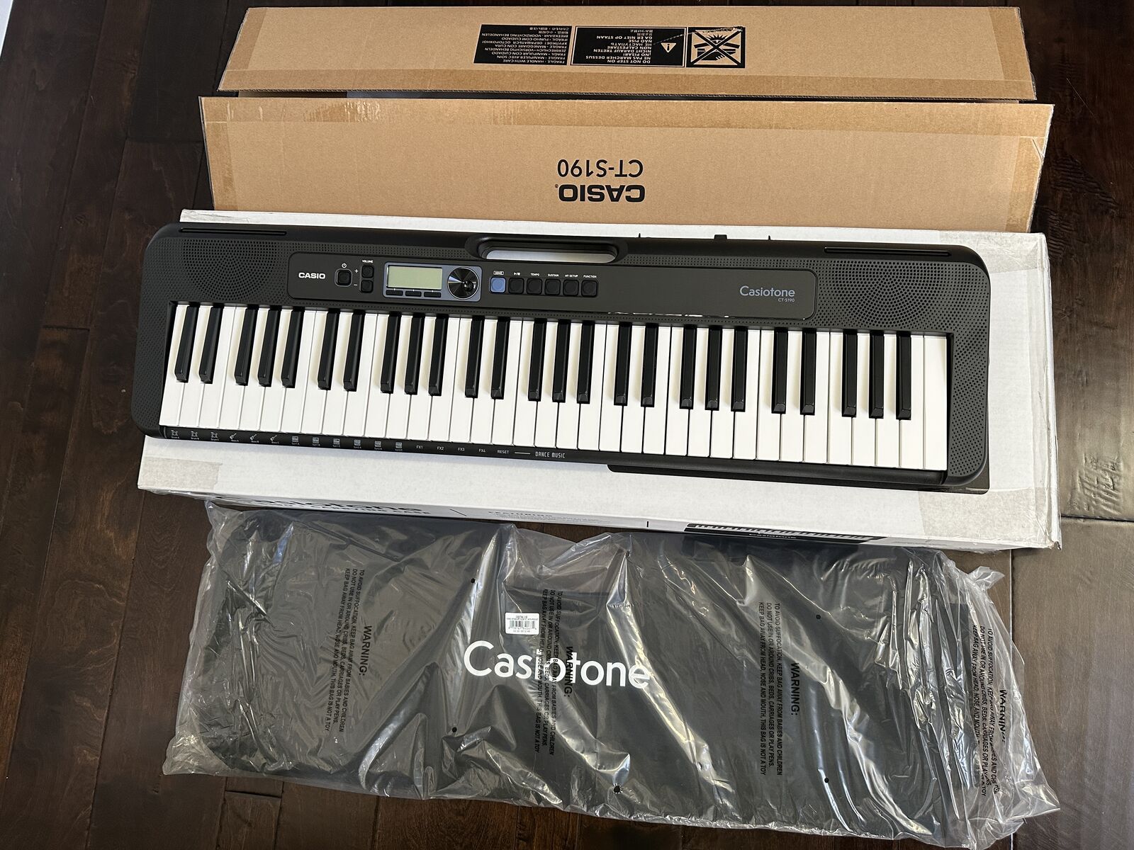 Casio_CT-S190 61-key Portable Keyboard/piano Bundle. 