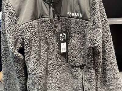 kuiu sherpa fleece zip pullover M