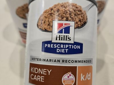 7 Cans Hill’s Prescription Diet k/d Kidney Care Dog Food (With Chicken - 13 oz)