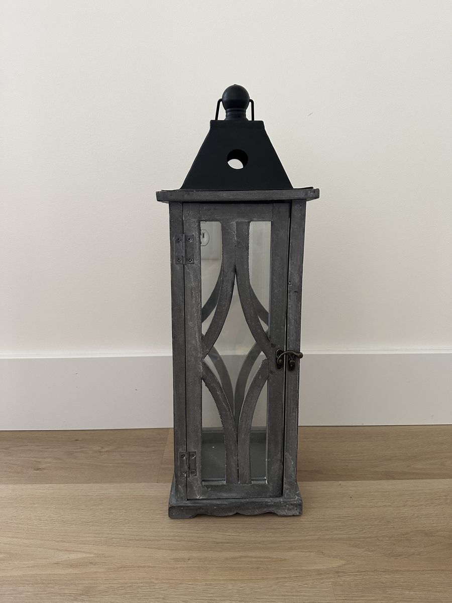 Main image 4
