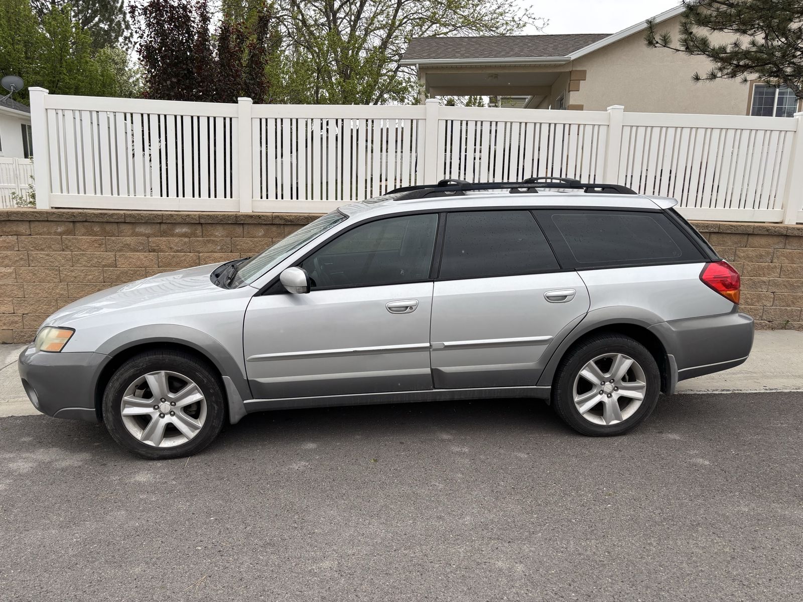 2005 SUBARU OUTBACK 2.5 XT Limited