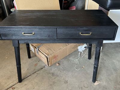 Black desk with drawers