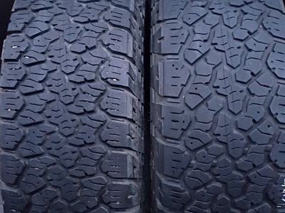 * Nice Pair of 275/70R18 All-Terrain Tires *