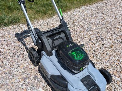 EGO Power+ LM2100SP 21" Self-Propelled Cordless Electric Lawn Mower w/ Battery