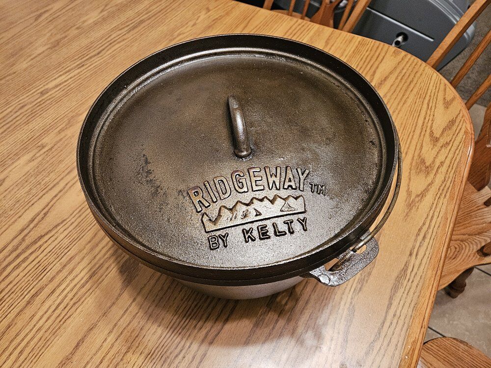 Kelty Ridgeway 12" Deep Dutch Oven