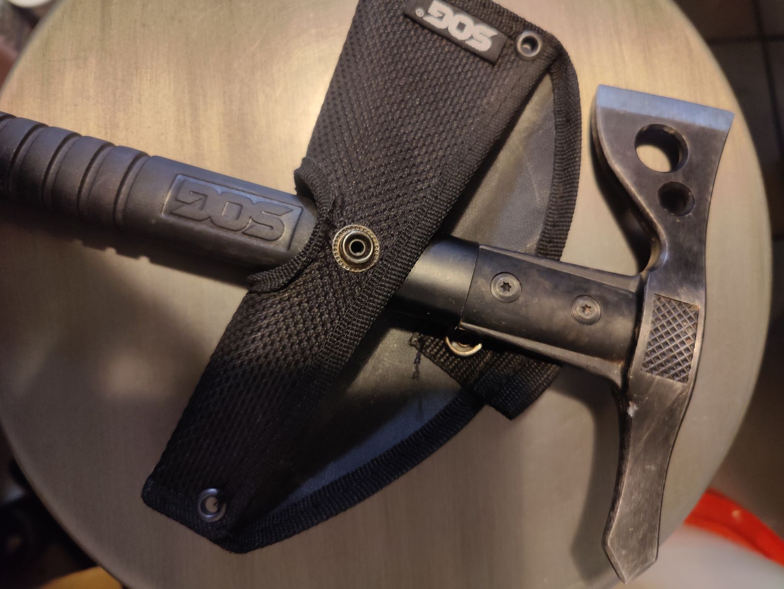 SOG Throwing Camp Tool