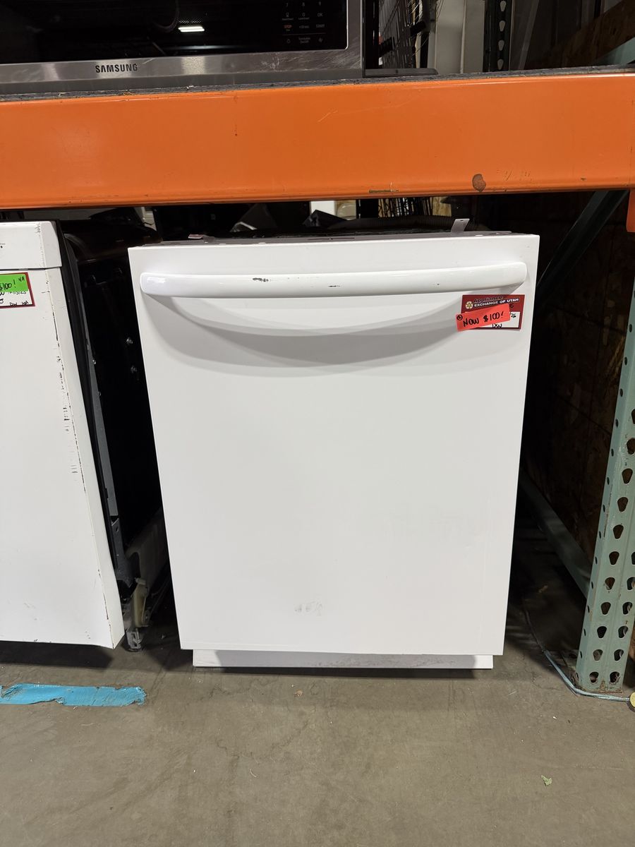 GE White Dishwasher - Used, Good Condition