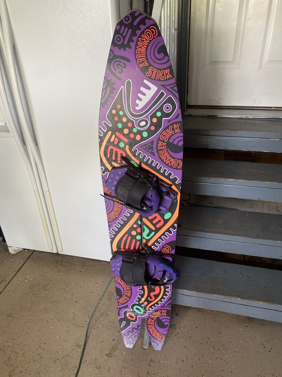 Connelly stick wake board