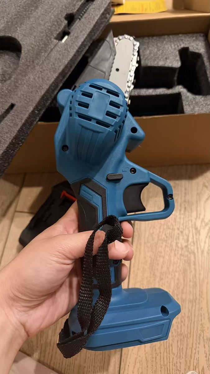 New in box chainsaw with battery