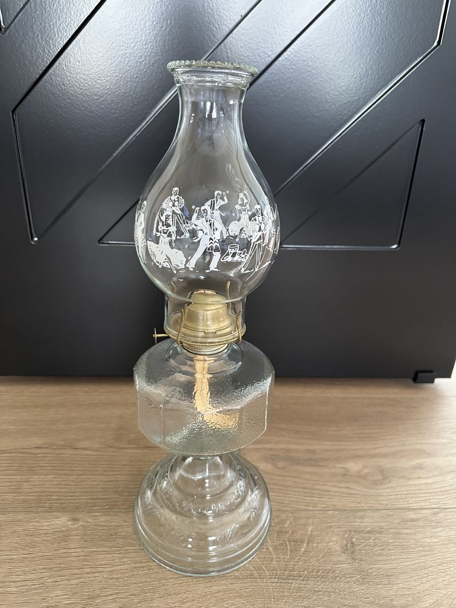 VINTAGE HURRICANE LAMP GLASS KEROSENE OIL