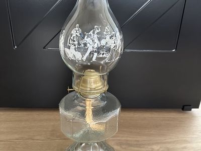VINTAGE HURRICANE LAMP GLASS KEROSENE OIL