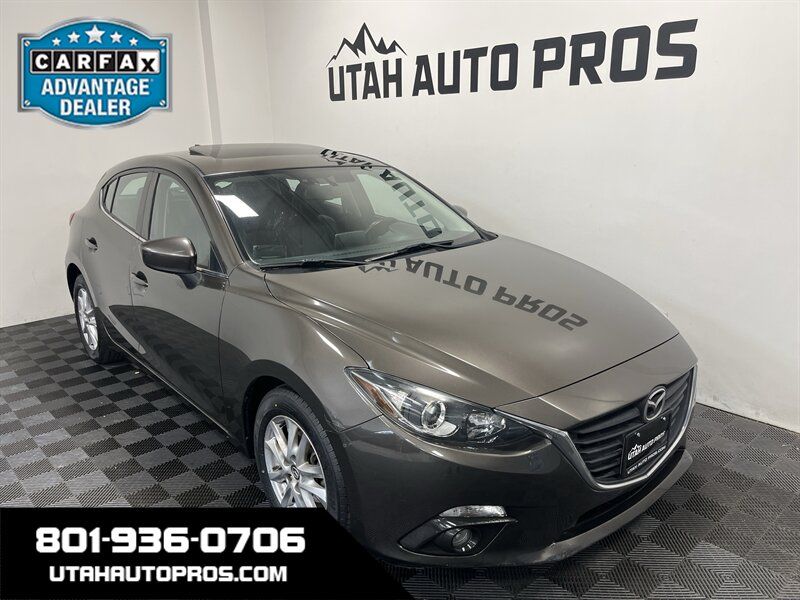 2016 Mazda Mazda3 i Grand Touring