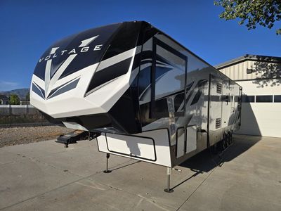 2022 Keystone Voltage Toy Hauler Travel Trailer - VT391122