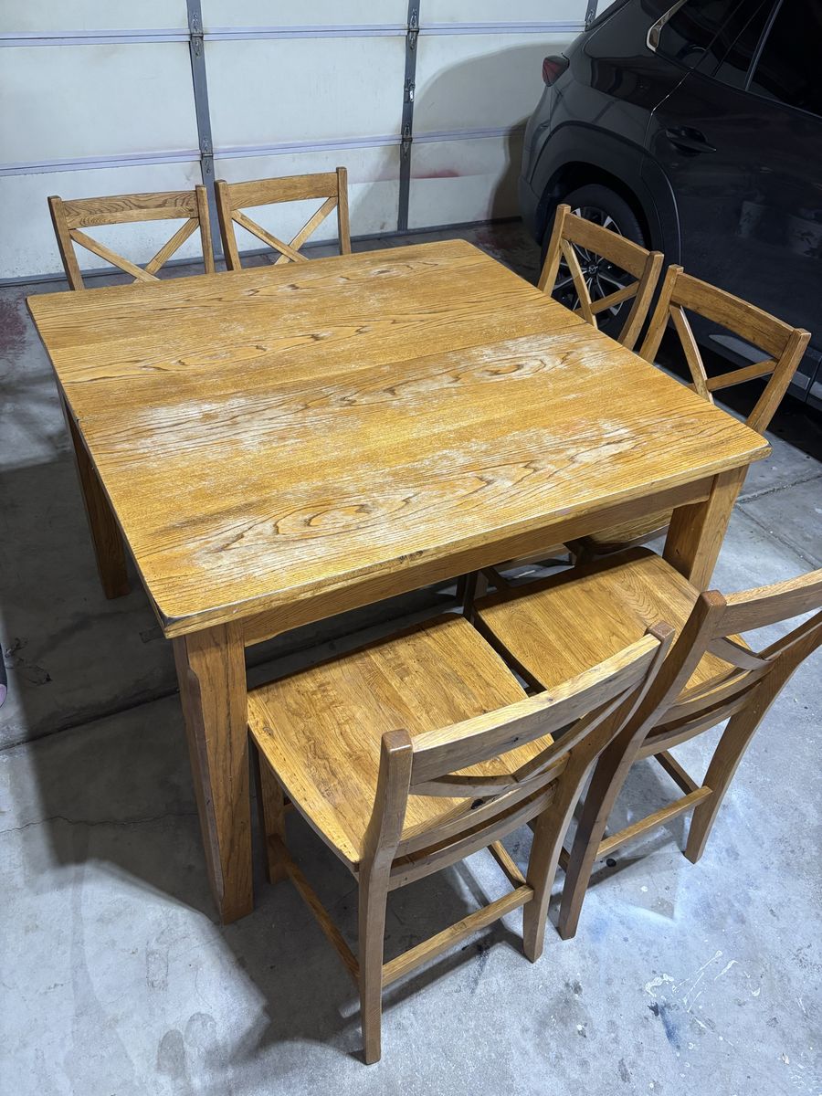 Tall kitchen table with 8 chairs