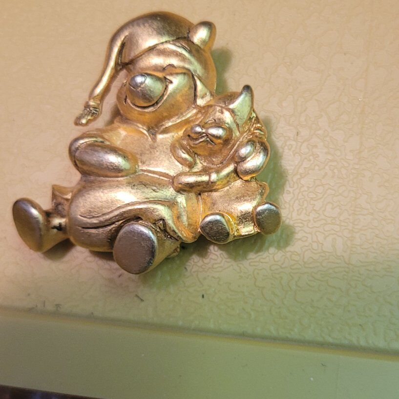 Pooh and Piglet Broach/pin.Disney