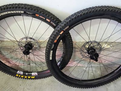 Revel RW Carbon Mountain Bike Wheelset