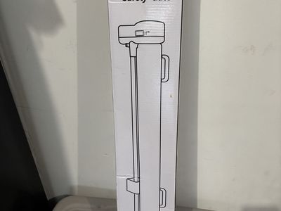 Convenient Gate for pets or toddlers