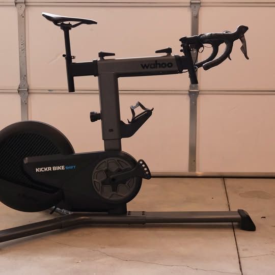 Wahoo KICKR BIKE SHIFT