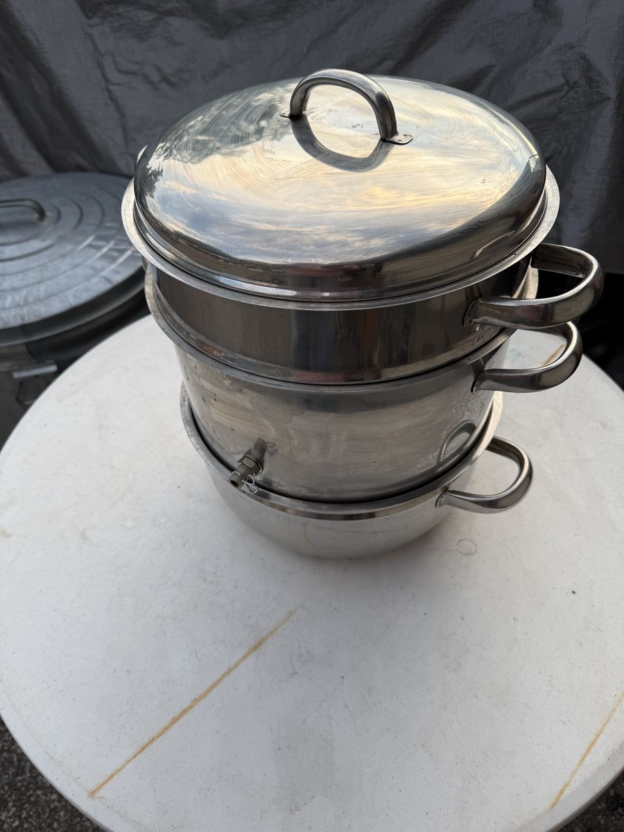 Stainless Steel Multi-Tier Steam Juicer and Cooker Set with Lid and Hose