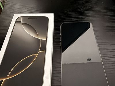 iPhone 16 pro max (unlocked)
