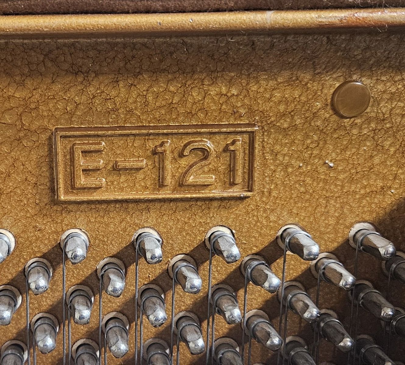 Main image 2