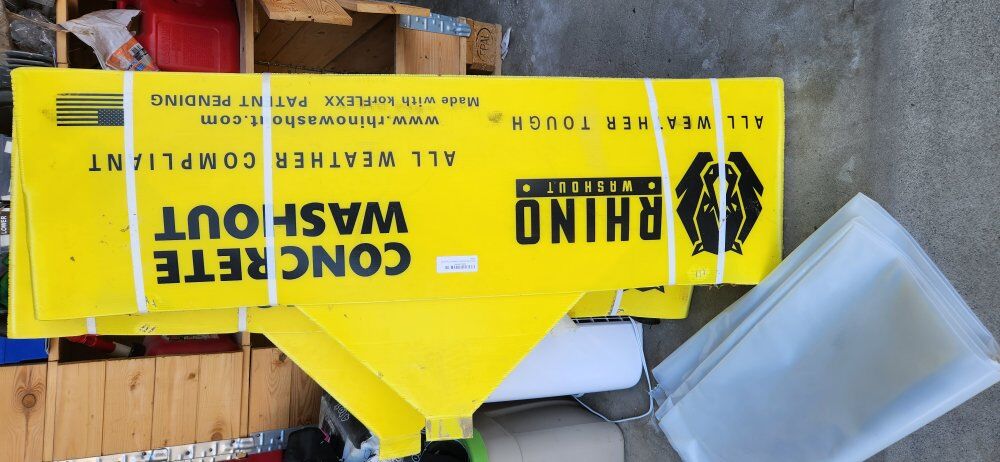 concrete clean out box